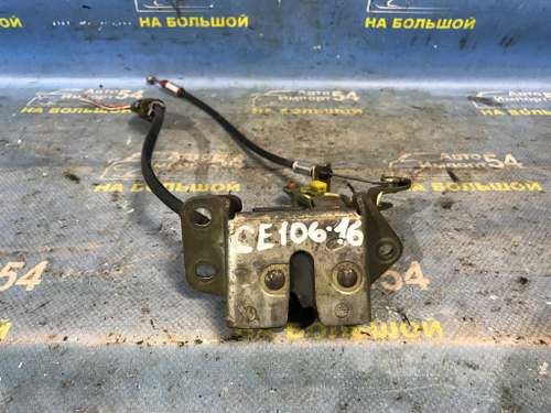 Замок багажника TOYOTA COROLLA 1995