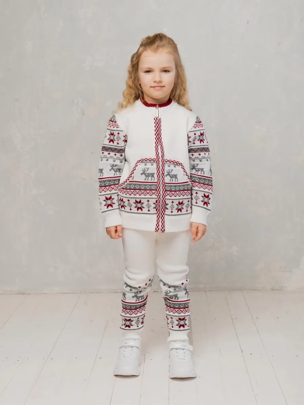 Кофта вязаная на молнии