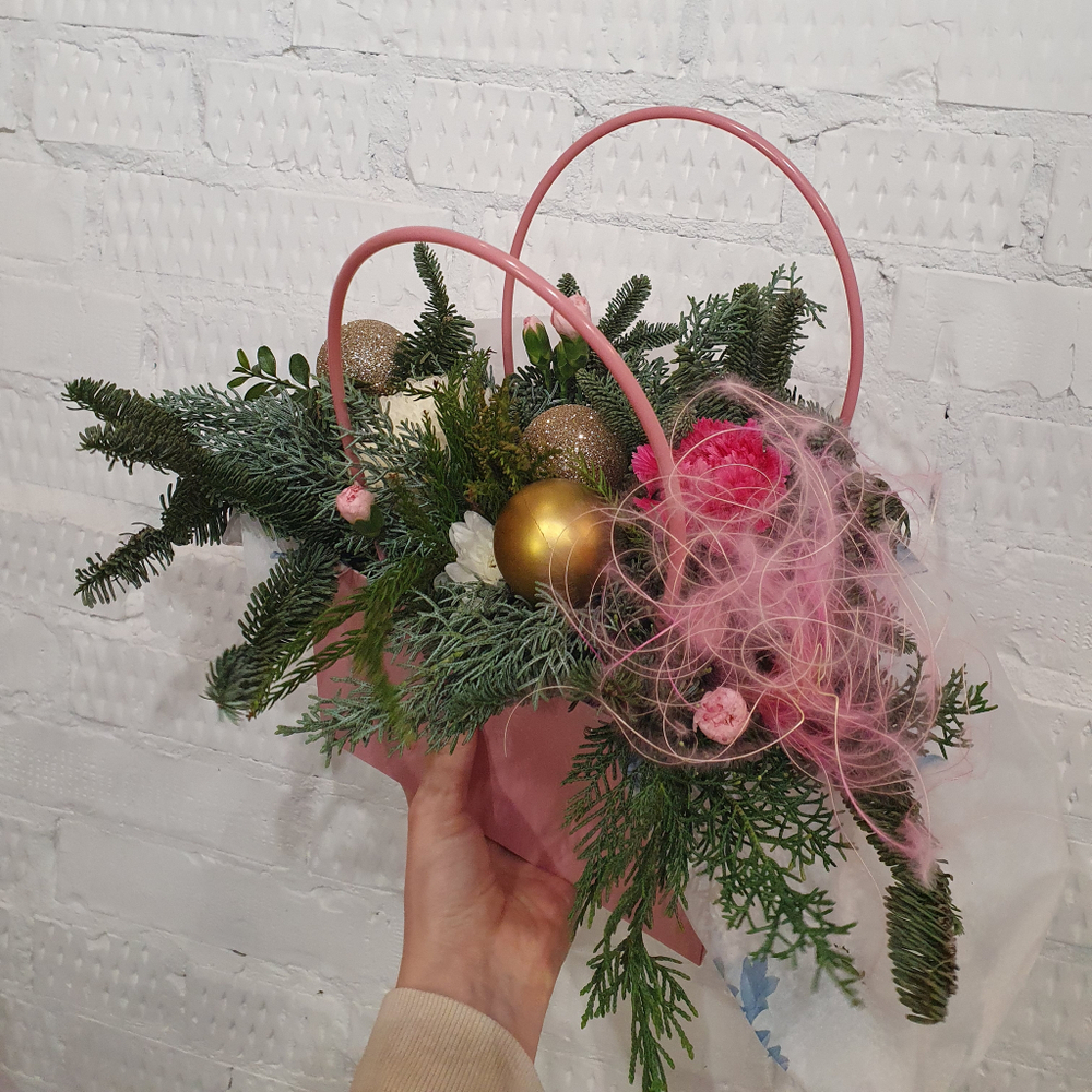 Композиция в сумочке "Нежный аромат праздника "