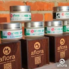 Крем для лица и шеи «С МАСЛОМ НОНИ»