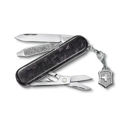 Нож перочинный Victorinox Classic Brilliant Carbon (0.6221.90)