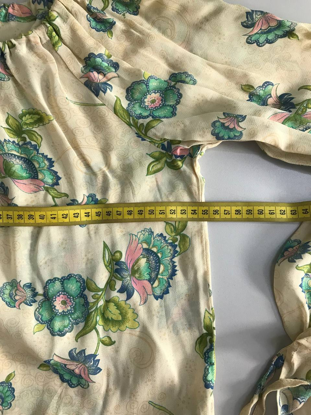 Блузка Evelin легкая, маркировка 42, визуально на 48 размер