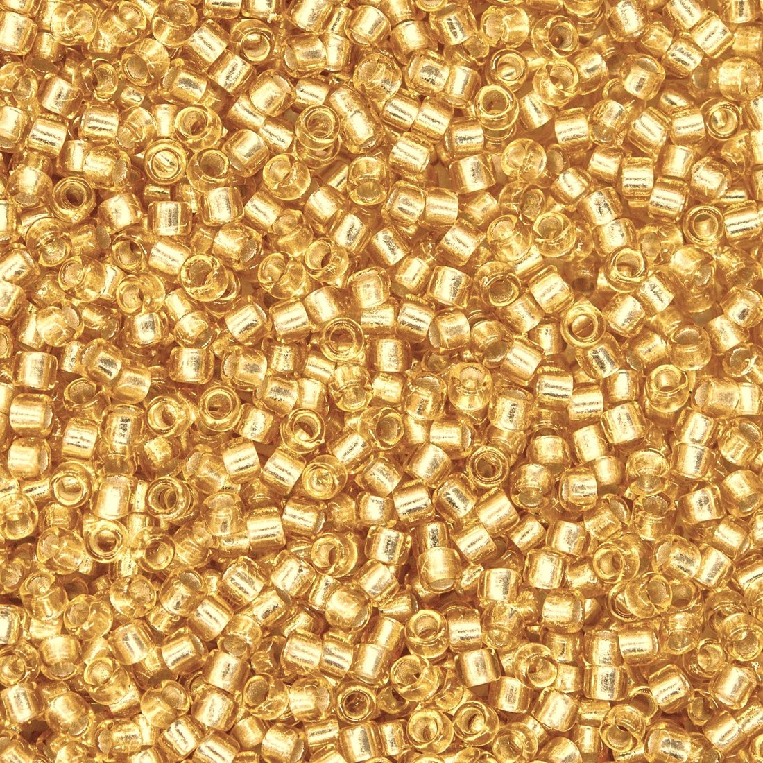 Японский бисер TOHO Round 15/0 (№22F), с внутренним серебрением, прозрачный матовый