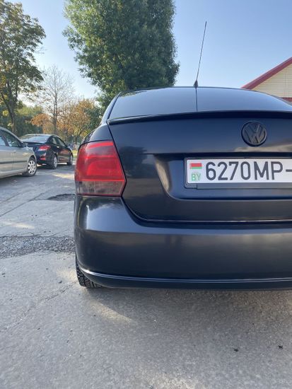 Лип спойлер (сабля) REDLINE для Volkswagen Polo sedan