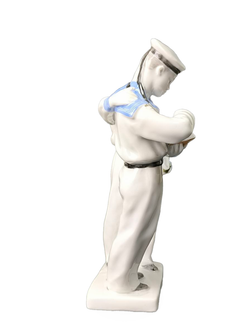 Фарфоровая статуэтка "Нахимовцы" (моряки) ЛФЗ