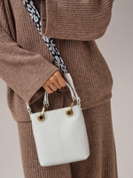 Сумка кожаная кросс-боди Deboro 30347 белый