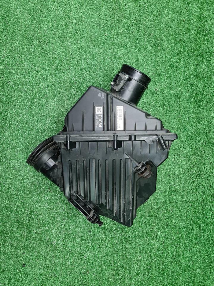 Корпус воздушного фильтра LR Discovery Sport 19-нв