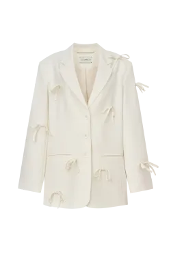 Пиджак объемный ((И сбоку бантик)), молочный