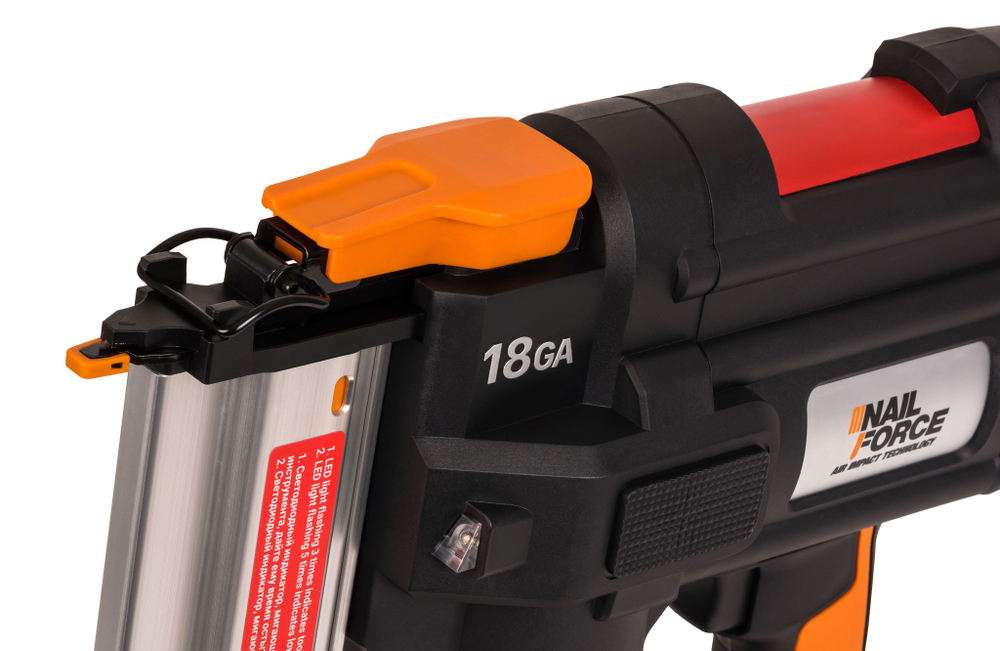 Аккумуляторный гвоздезабивной пистолет WORX WX842.9