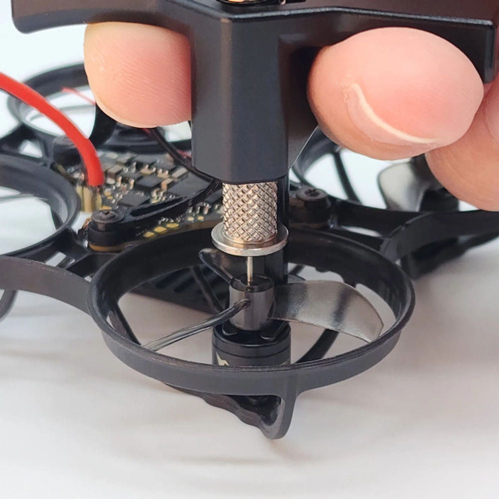 Съемник пропеллеров NewBeeDrone