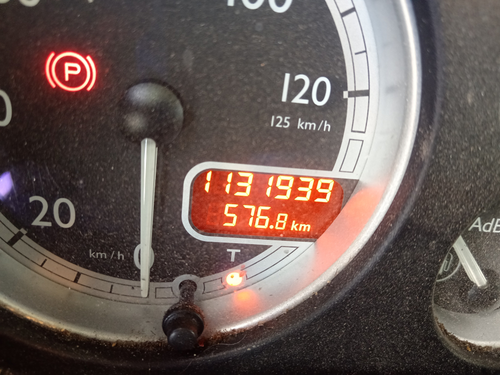DAF XF 4x2 Седельный тягач FT XF 105 410 (Дизельный, 12,9 л, 408 л.с., АТ)