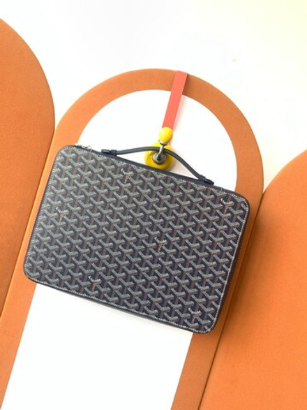 Goyard Compagnon Universel A4