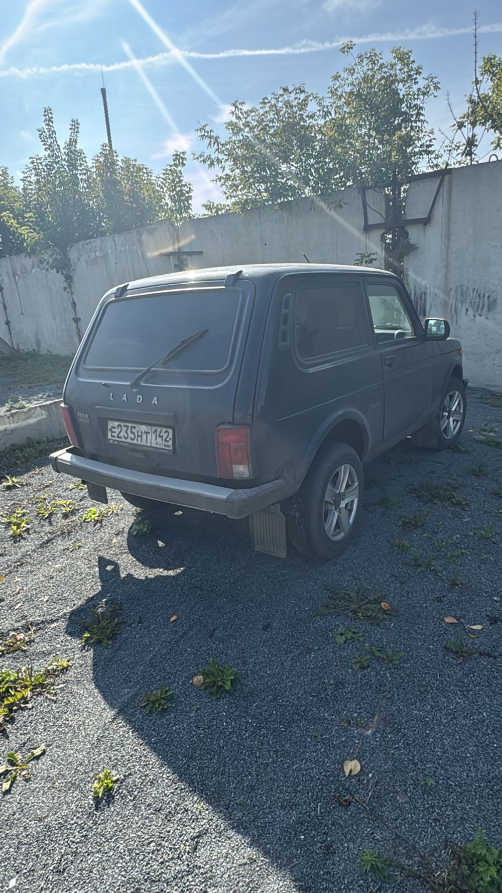 LADA NIVA Luxe 1.7 83hp 5 МТ 21214-51-008