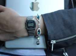 Часы CASIO LA670WD-1DF