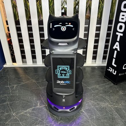 Робот официант PUDU «BellaBot Pro»