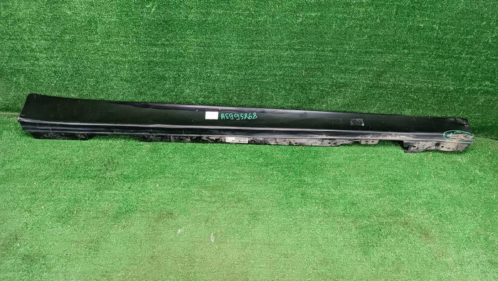 Накладка порога правая BMW 3er F30 (2011-2020)