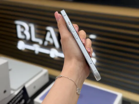 Б/У Телефон Apple IPhone 15 128Gb 85% Blue (D5932JC54C)