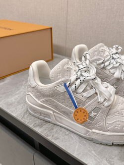Louis Vuitton Trainer (4 colors)