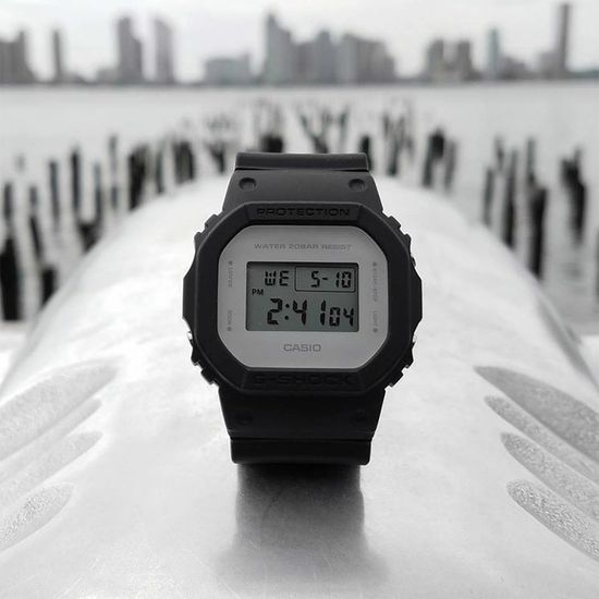 Мужские часы CASIO G-SHOCK DW-5600LCU-1ER