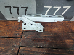 Петля капота правая Haval F7 1, F7x 1 19-24 Б/У Оригинал 8402106XKQ00A