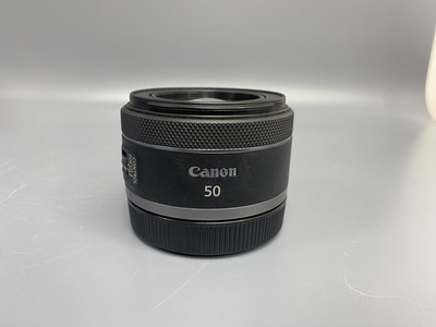 Canon RF 50mm 1.8 STM