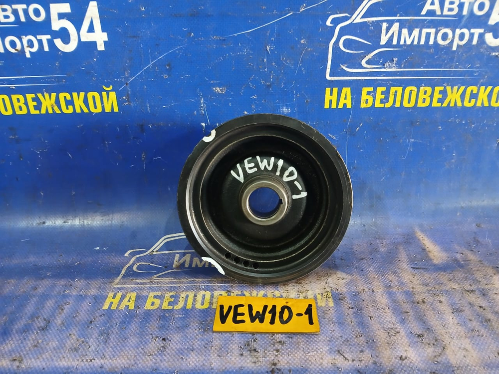 Шкив коленвала NISSAN AVENIR 1997