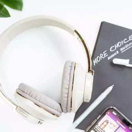 Накладные Bluetooth наушники More choice HW33 beige