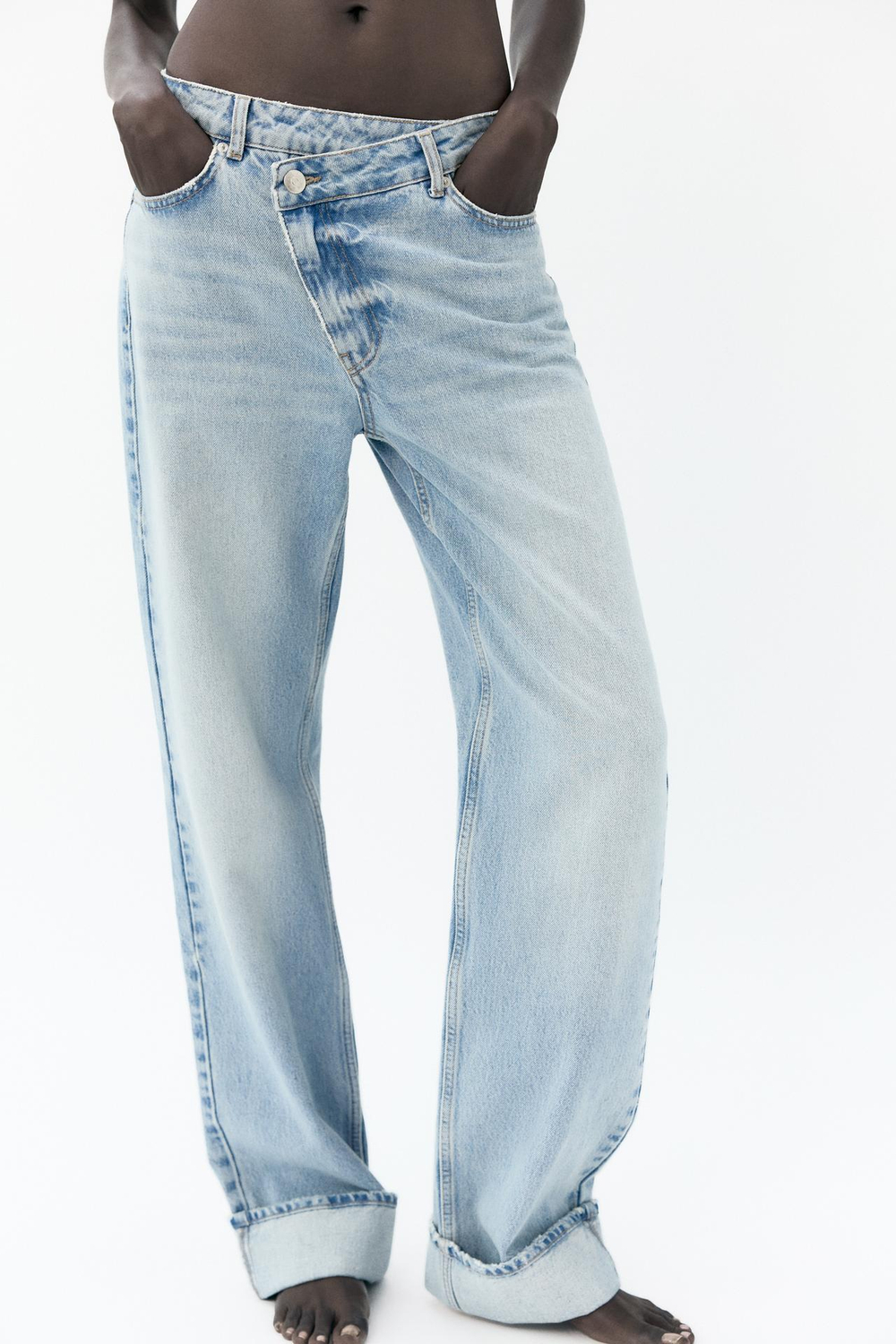 ZARA ДЖИНСЫ ПРЯМОГО КРОЯ С ВЫСОКОЙ ПОСАДКОЙ И ПОЯСОМ ВНАХЛЕСТ, ГОЛУБОЙ