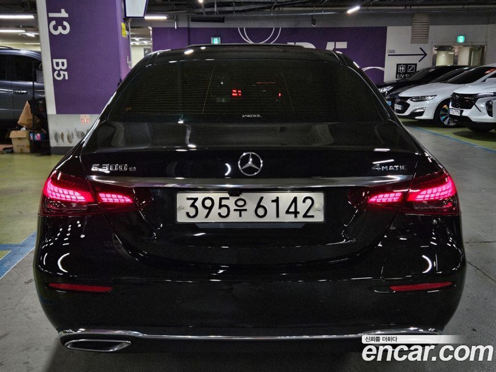 Mercedes-Benz E-Class W213 E300e 4MATIC Exclusive (05.2021)