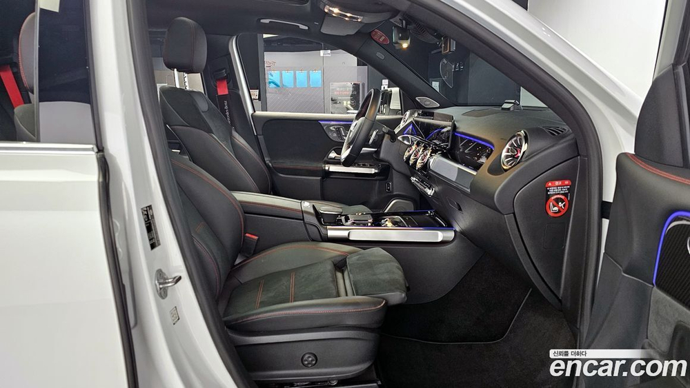 Mercedes-Benz GLB-Class X247 AMG GLB35 4MATIC (12.2021)