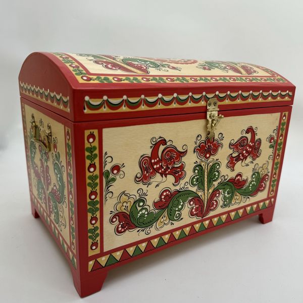 Сундук подарочный с ручной росписью