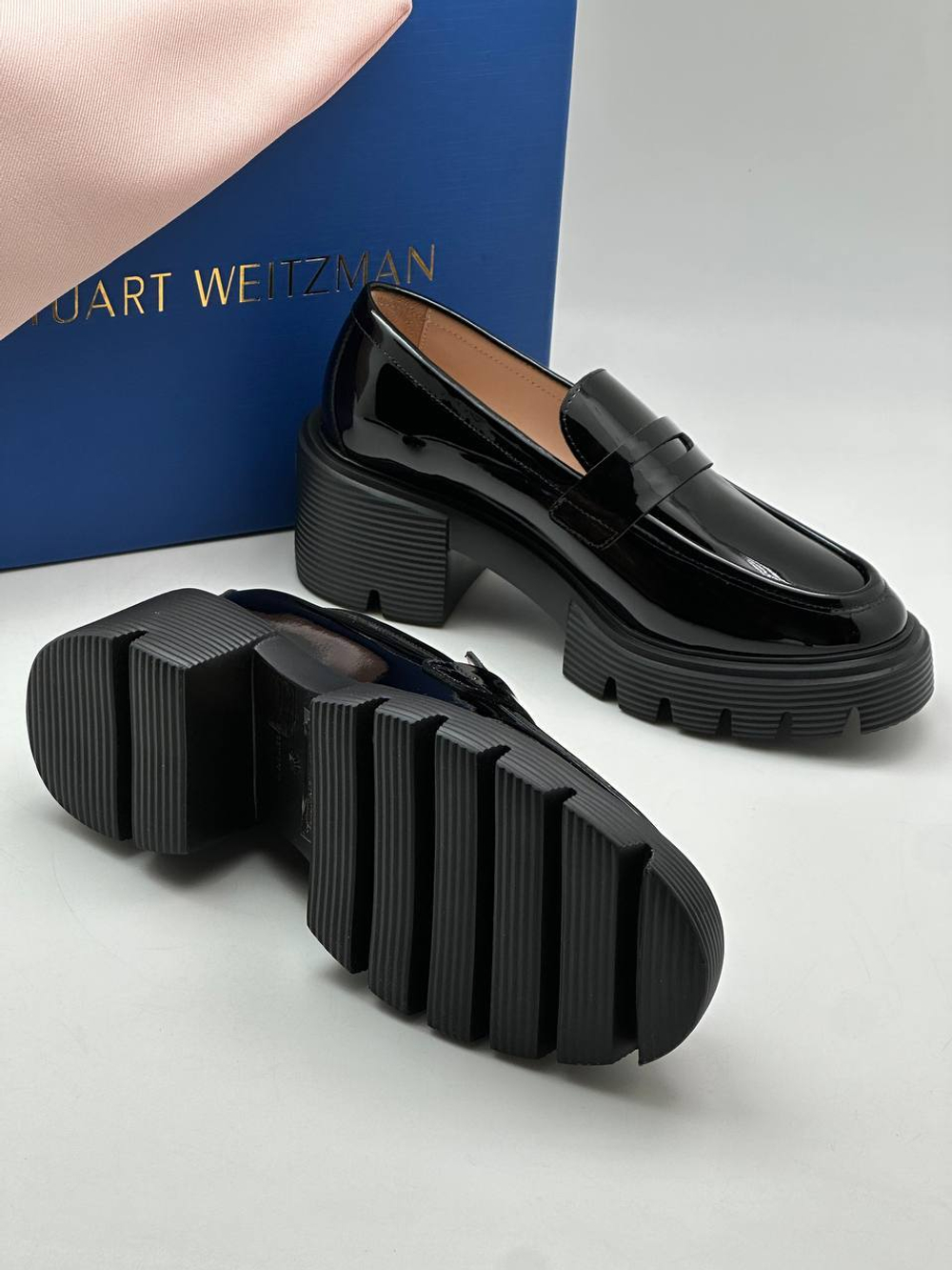 Лоферы Stuart Weitzman