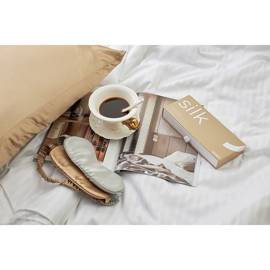 Маска для сна из натурального шелка бежевого цвета из коллекции essential