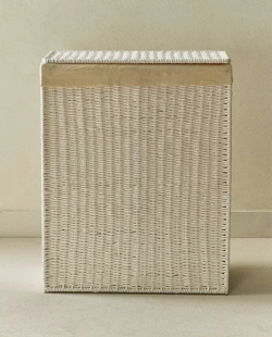 ZARA HOME КОРЗИНА ДЛЯ БЕЛЬЯ С КРЫШКОЙ И РУЧКАМИ, БЕЛЫЙ