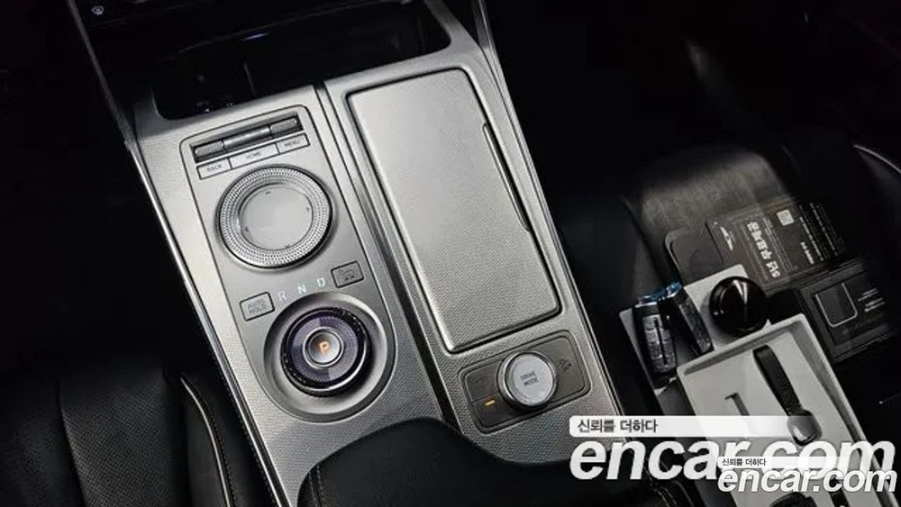 Genesis GV80 2.5T Бензин 2WD (04.2020)
