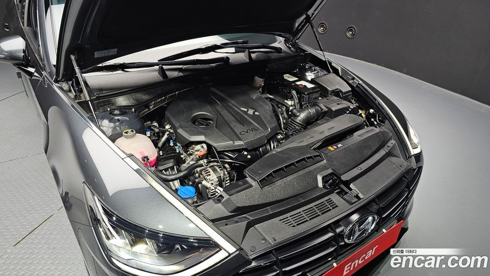 Hyundai Sonata (DN8) 2.0 (12.2020)