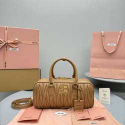 Miu Miu Arcadie Large Bag 27 cm