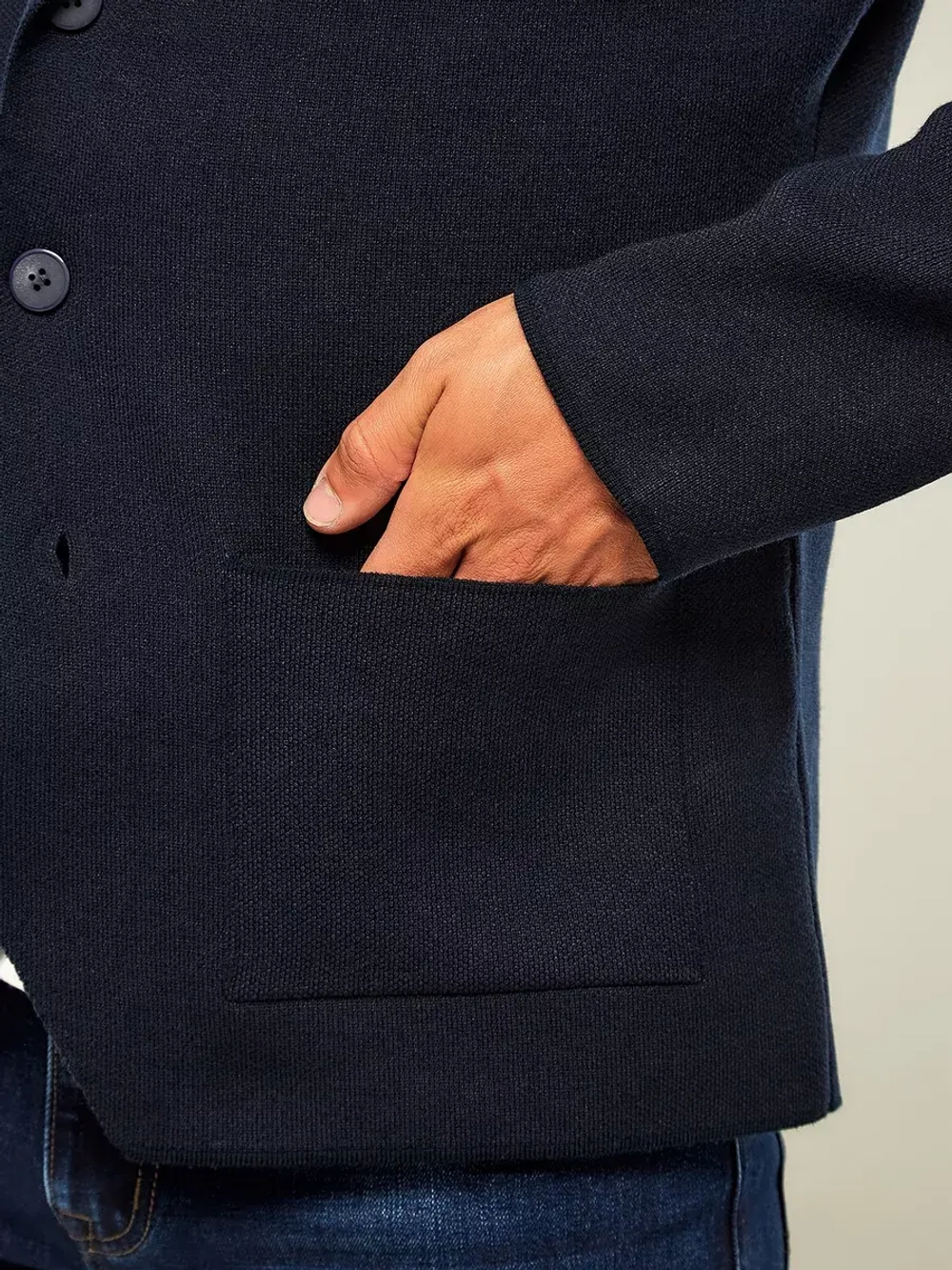 Пиджак вязаный