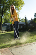 Триммер аккумуляторный Greenworks Арт. 2101507UB,  30 см, с 1хАКБ 4 Ач и ЗУ