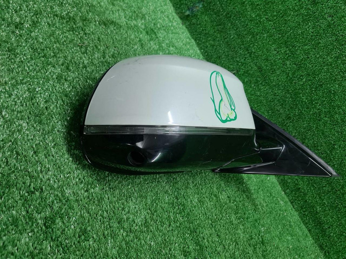 Зеркало правое BMW X5 G05 (2018-н.в.) 9 контактов