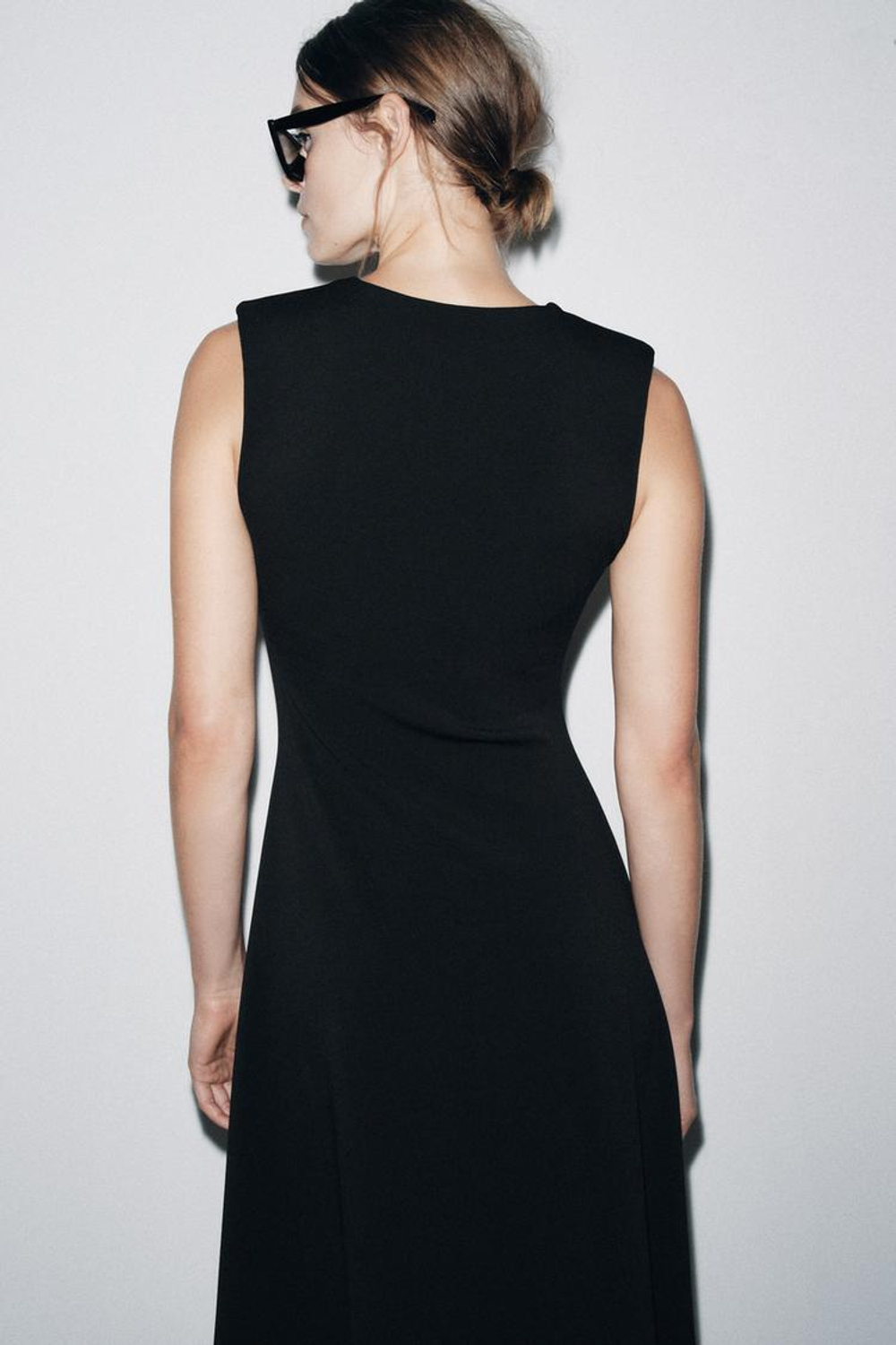 ZARA ПЛАТЬЕ МИДИ ИЗ КРЕПА, ЧЕРНЫЙ