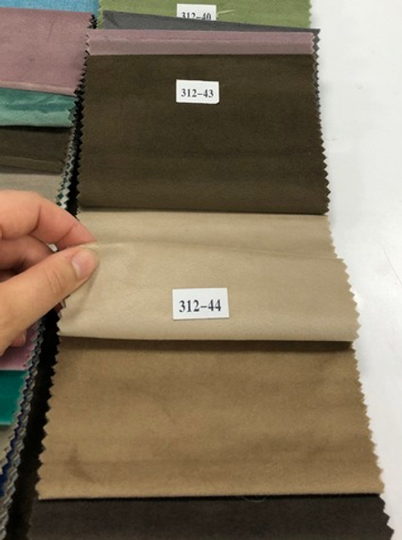 Шторы из однотонного бархата матового, цвет 44