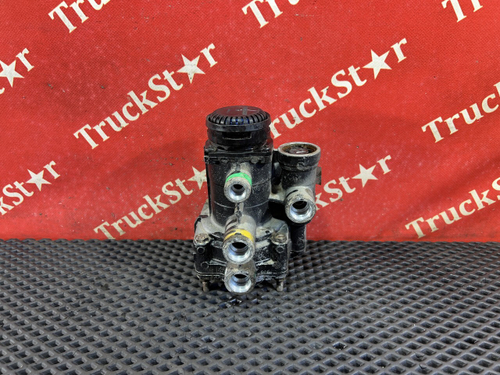 Кран управления тормозами прицепа 2023г.