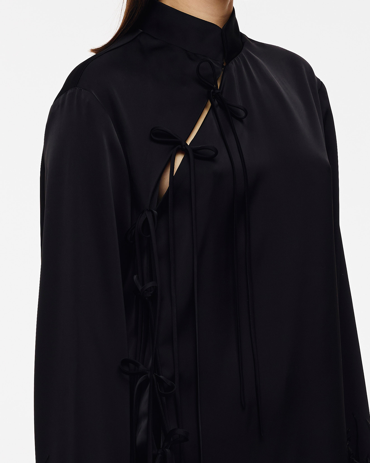 Костюм Lotus (Лотос) с перьями черный