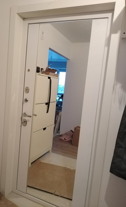 Входная дверь в квартиру с зеркалом  Император 3К №22 
Темный бетон (белая коробка) №61 Белый ясень