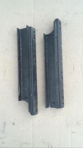 Кронштейн/накладка бачка омывателя MAN б/у 81264880032