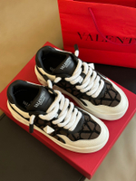 Valentino Garavani One Stud Sneaker