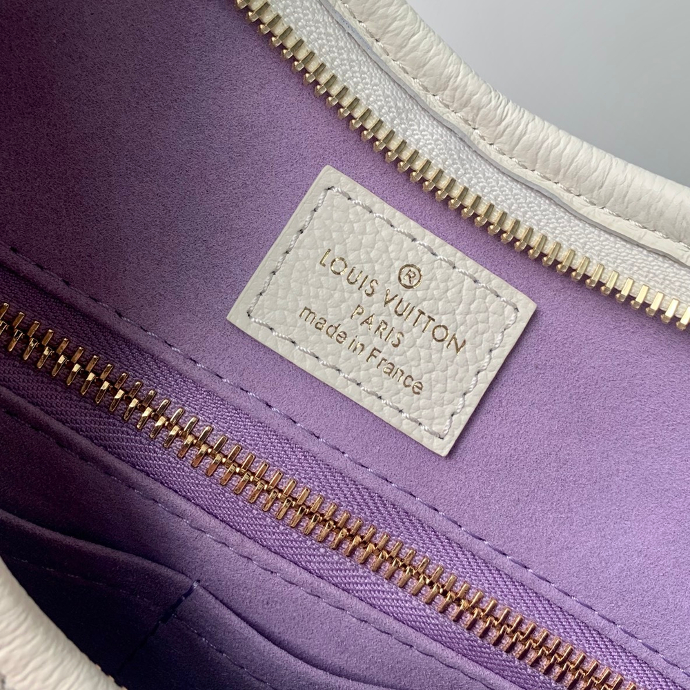 Louis Vuitton CarryAll PM