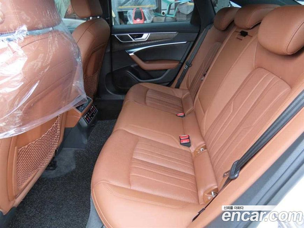 Audi A6 (C8) 40 TDI Premium (11.2020)