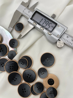 Пуговицы на прокол черные с серым градиентом в золотой металлической оправе